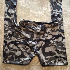 Camo Leggings